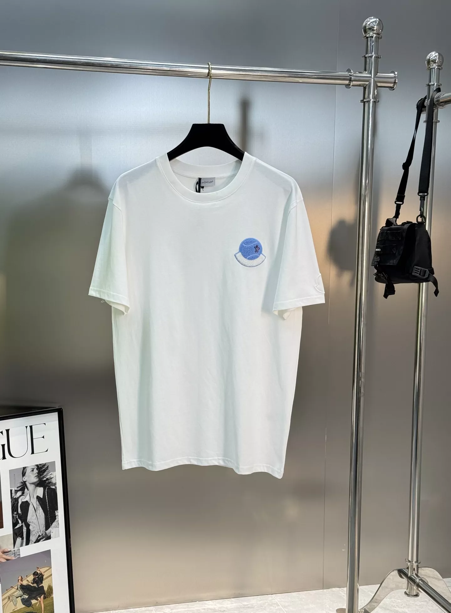 Vibrant 7644 Moncler T-Shirts Short Sleeved For Men