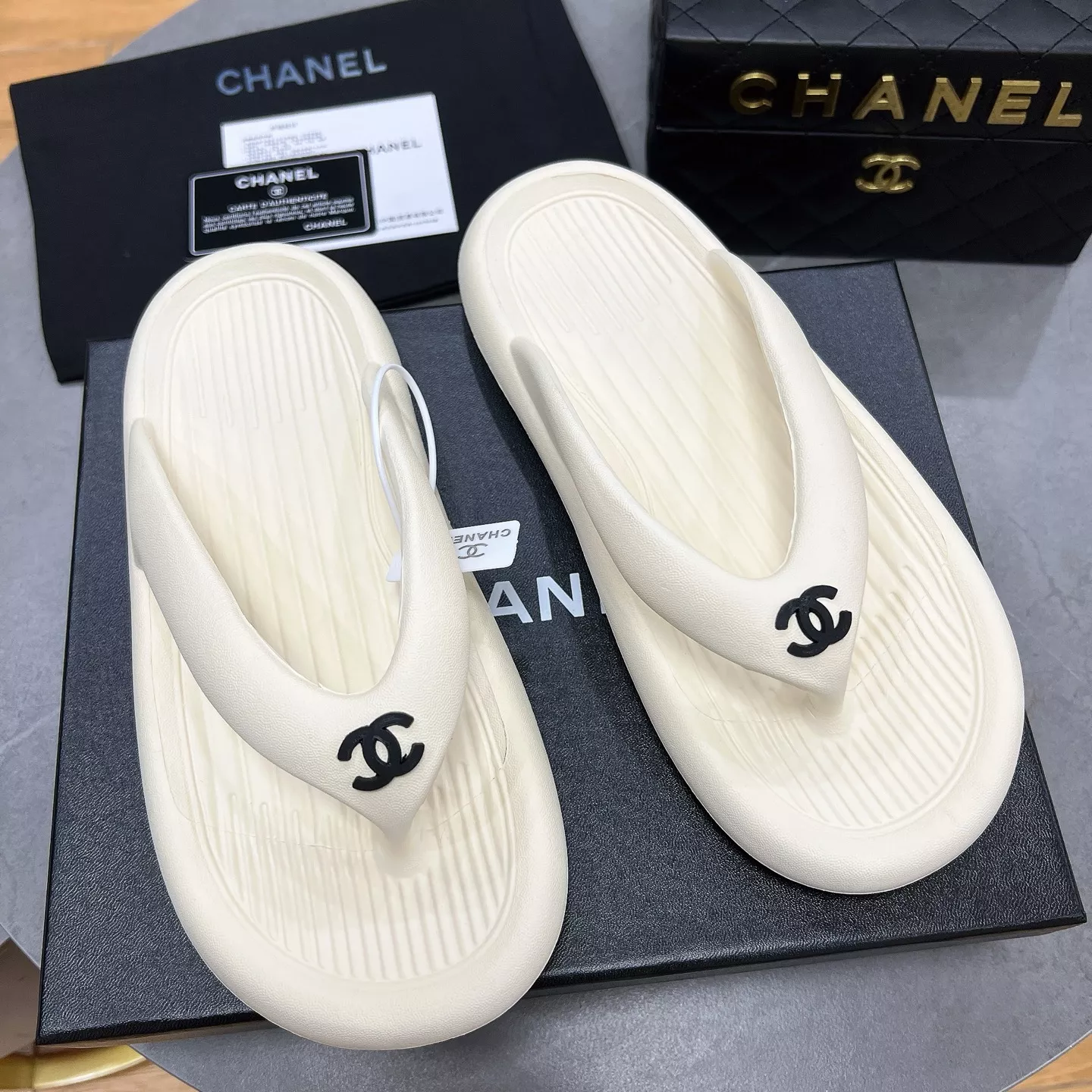 Vibrant 7676 Chanel Slippers For Women