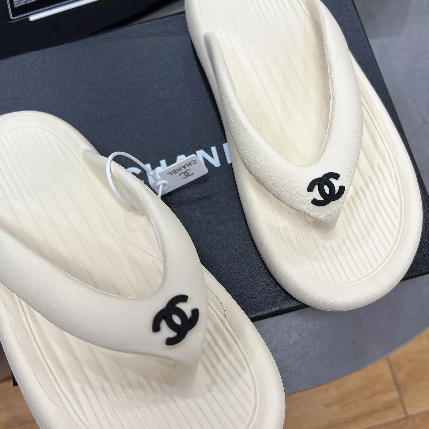 Vibrant 7676 Chanel Slippers For Women