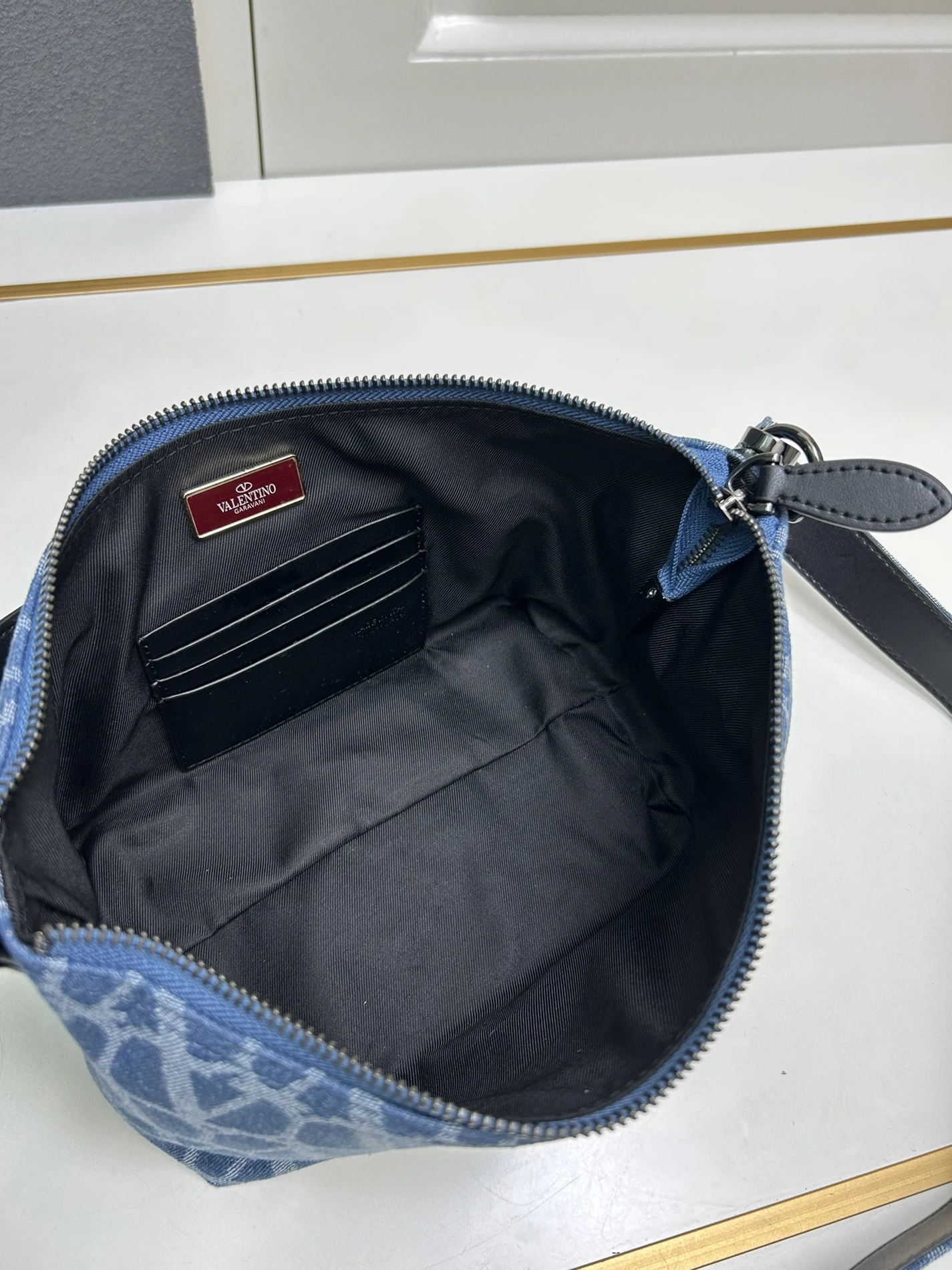 Vibrant 7699 Valentino AAA Quality Messenger Bags For Women