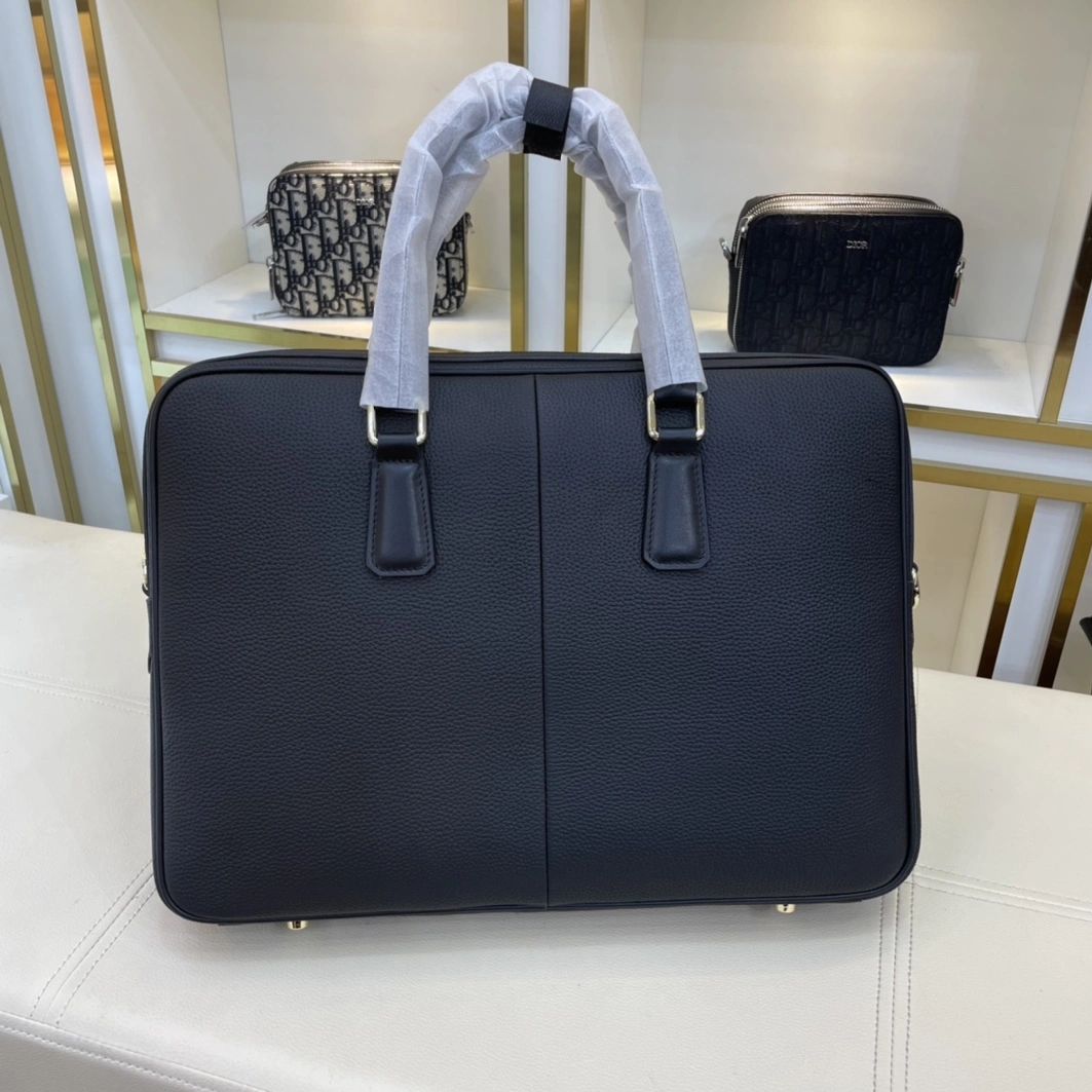 Vibrant 778 Prada AAA Man Handbags