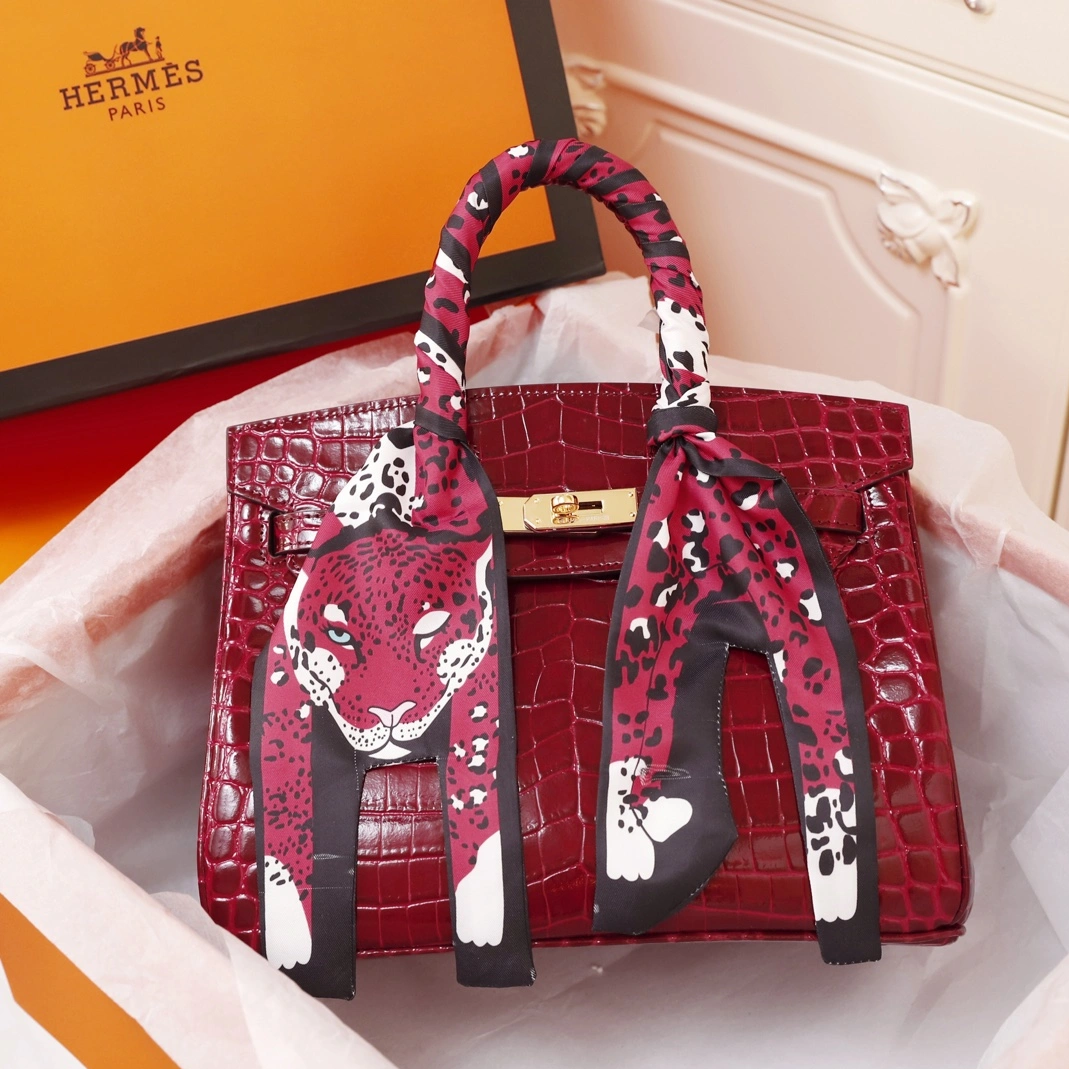 Vibrant 7854 Hermes AAA Quality Handbags For Women