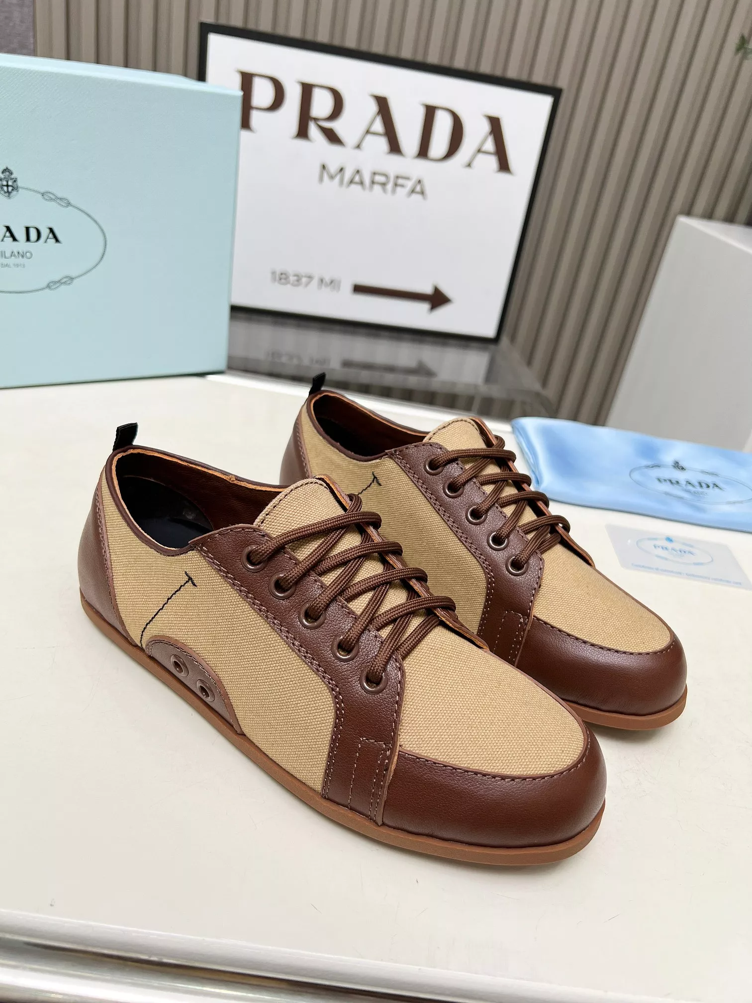 Vibrant 8036 Prada Casual Shoes For Women