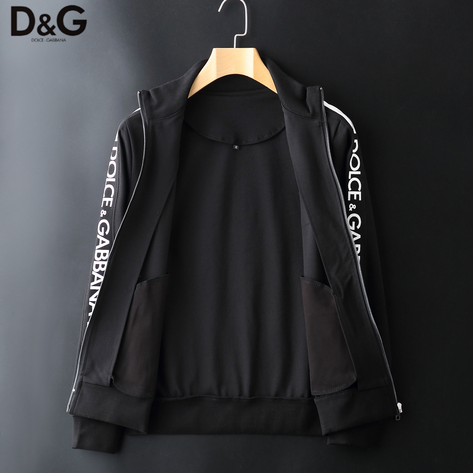 Vibrant 8088 Dolce & Gabbana D&G Tracksuits Long Sleeved For Men