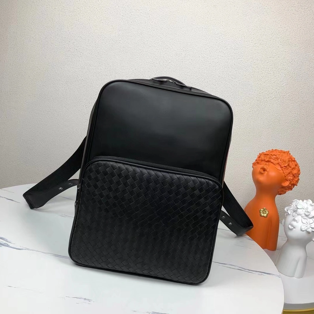 Vibrant 8103 Bottega Veneta AAA Man Backpacks