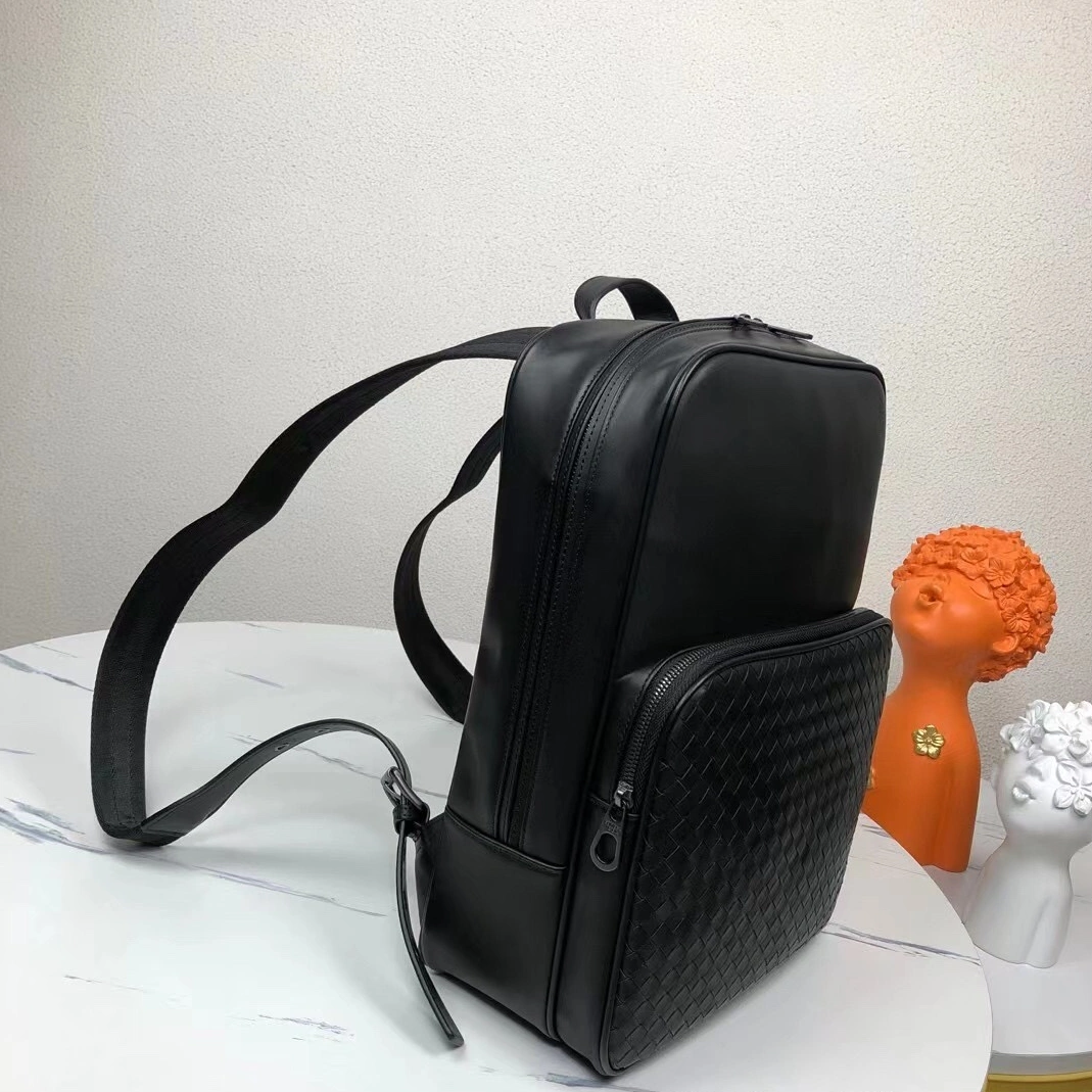 Vibrant 8103 Bottega Veneta AAA Man Backpacks