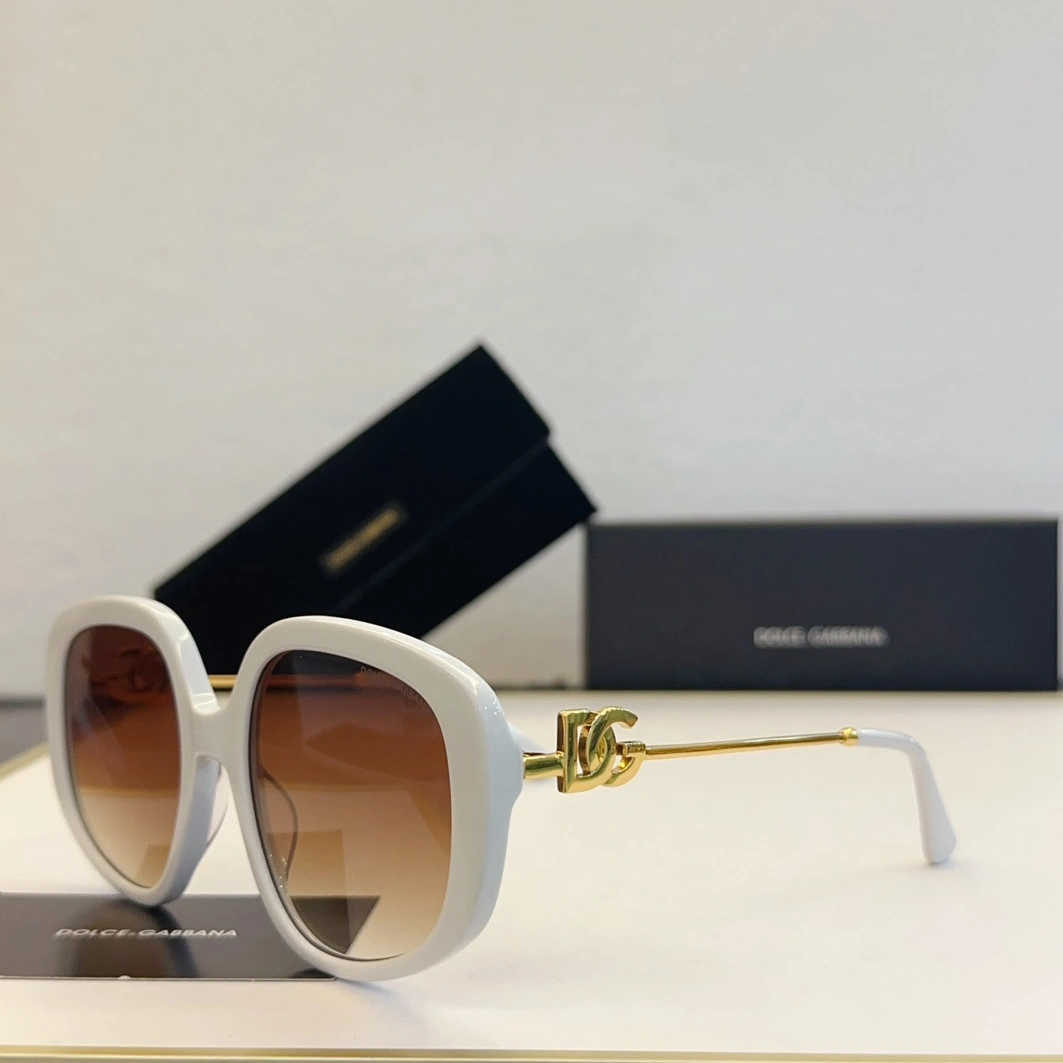 Vibrant 816 Dolce & Gabbana AAA Quality Sunglasses