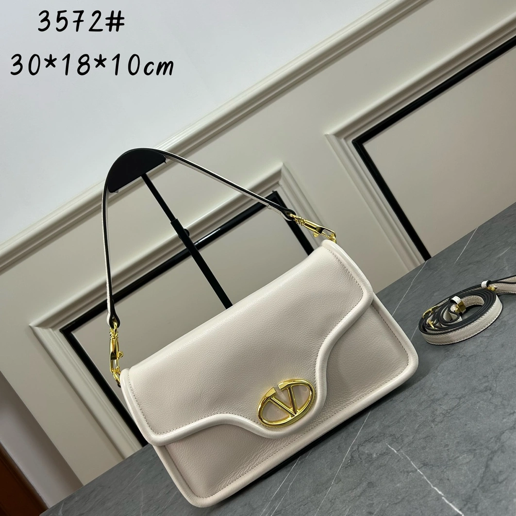 Vibrant 830 Valentino AAA Quality Shoulder Bags For Women