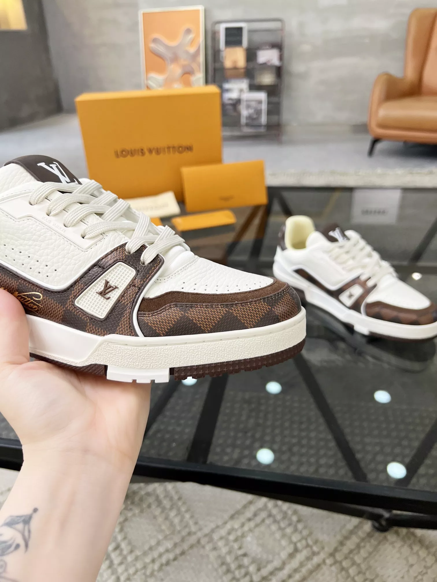 Vibrant 8699 Louis Vuitton Casual Shoes For Men