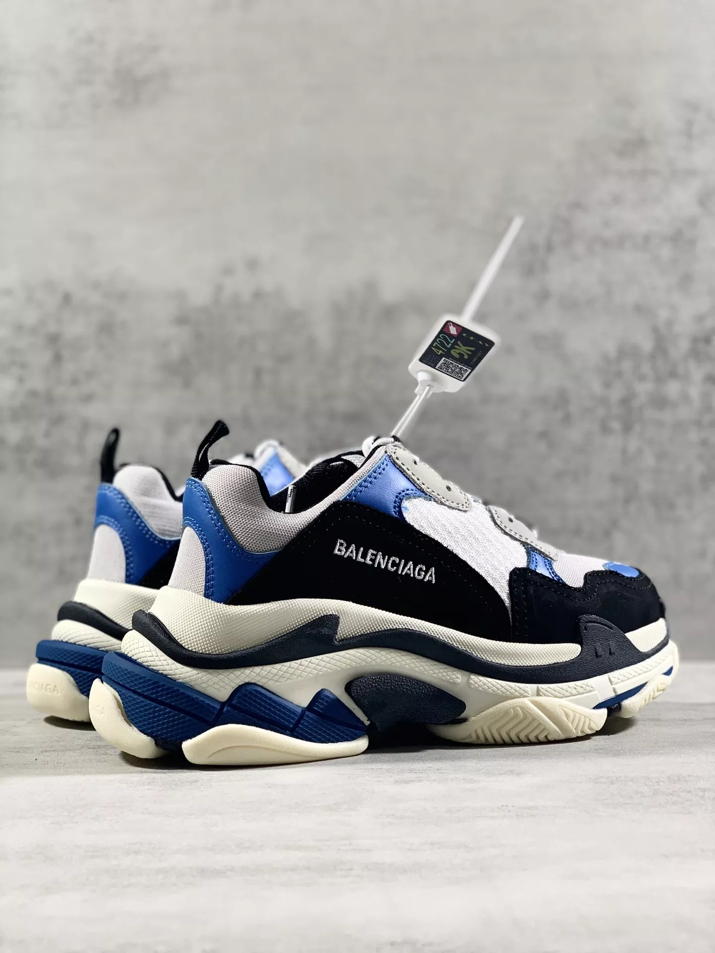 Vibrant 8996 Balenciaga Casual Shoes For Men