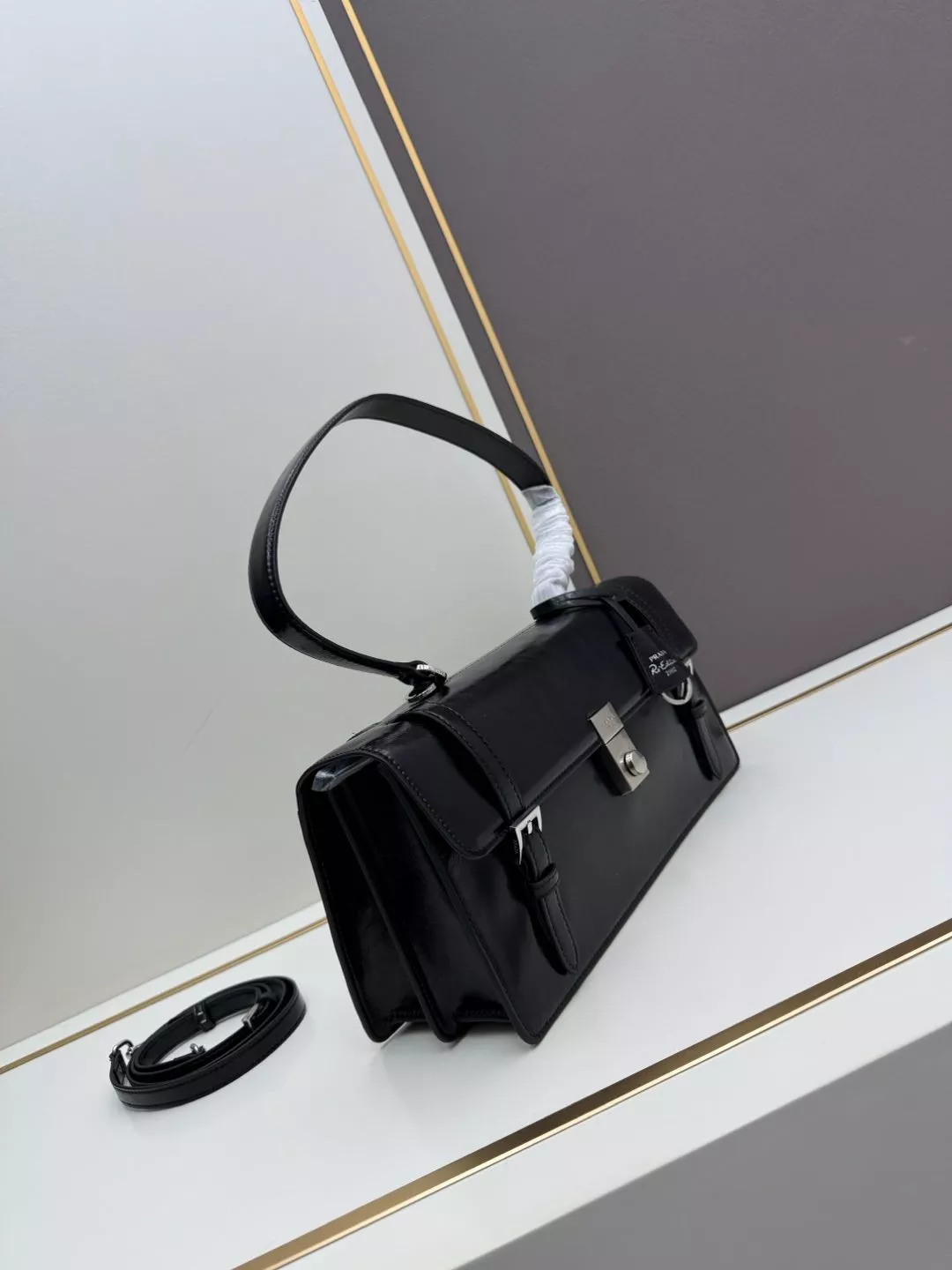Vibrant 9085 Prada AAA Quality Shoulder Bags For Women