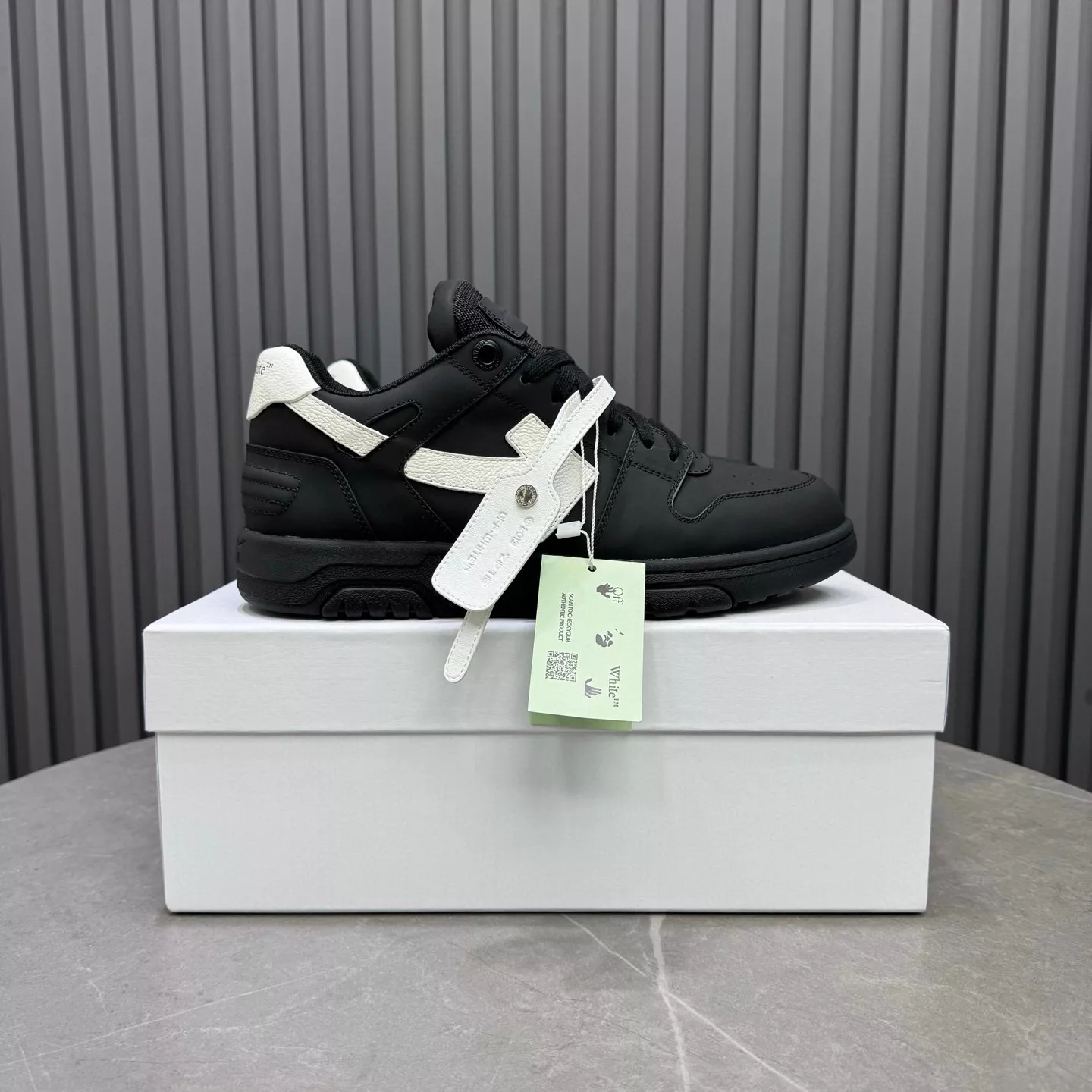 Vibrant 9141 Off-White Casual Shoes For Men