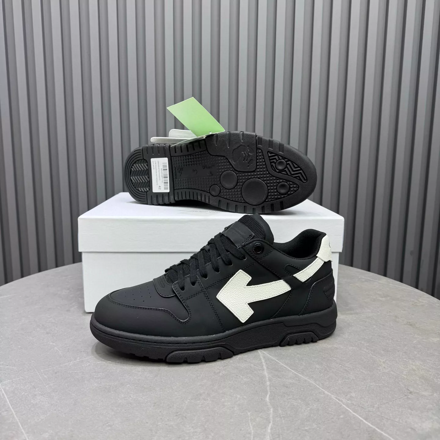 Vibrant 9141 Off-White Casual Shoes For Men
