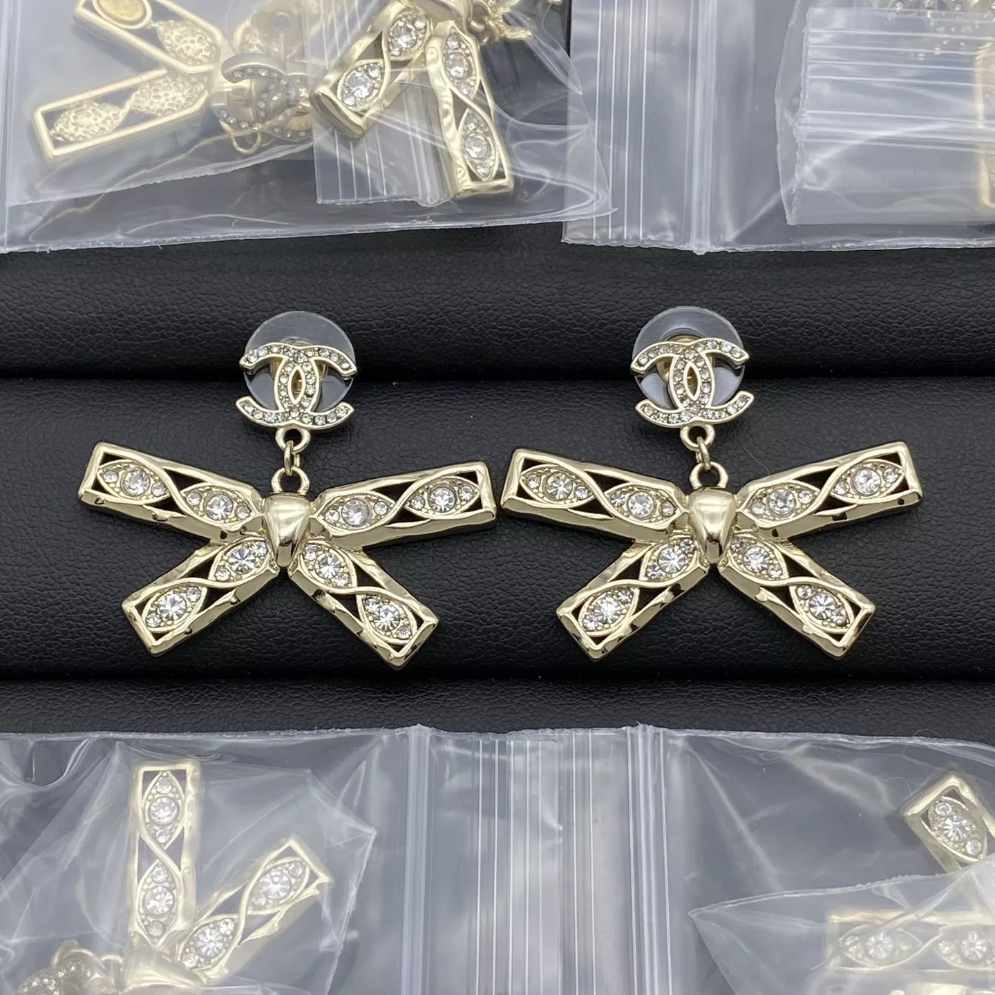 Vibrant 9377 Chanel Earrings For Women