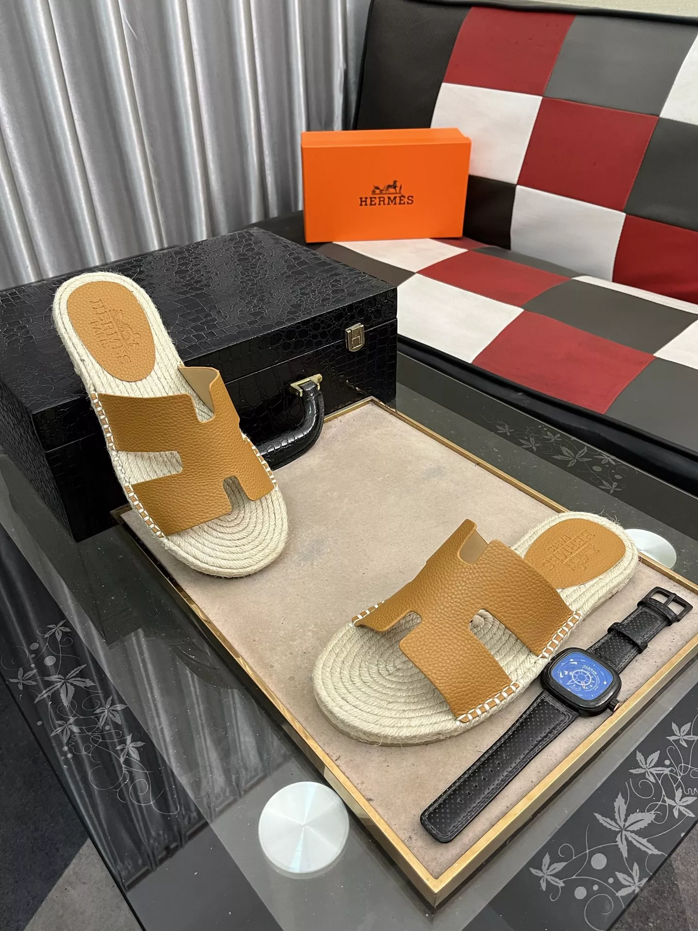 Vibrant 9438 Hermes Slippers For Men