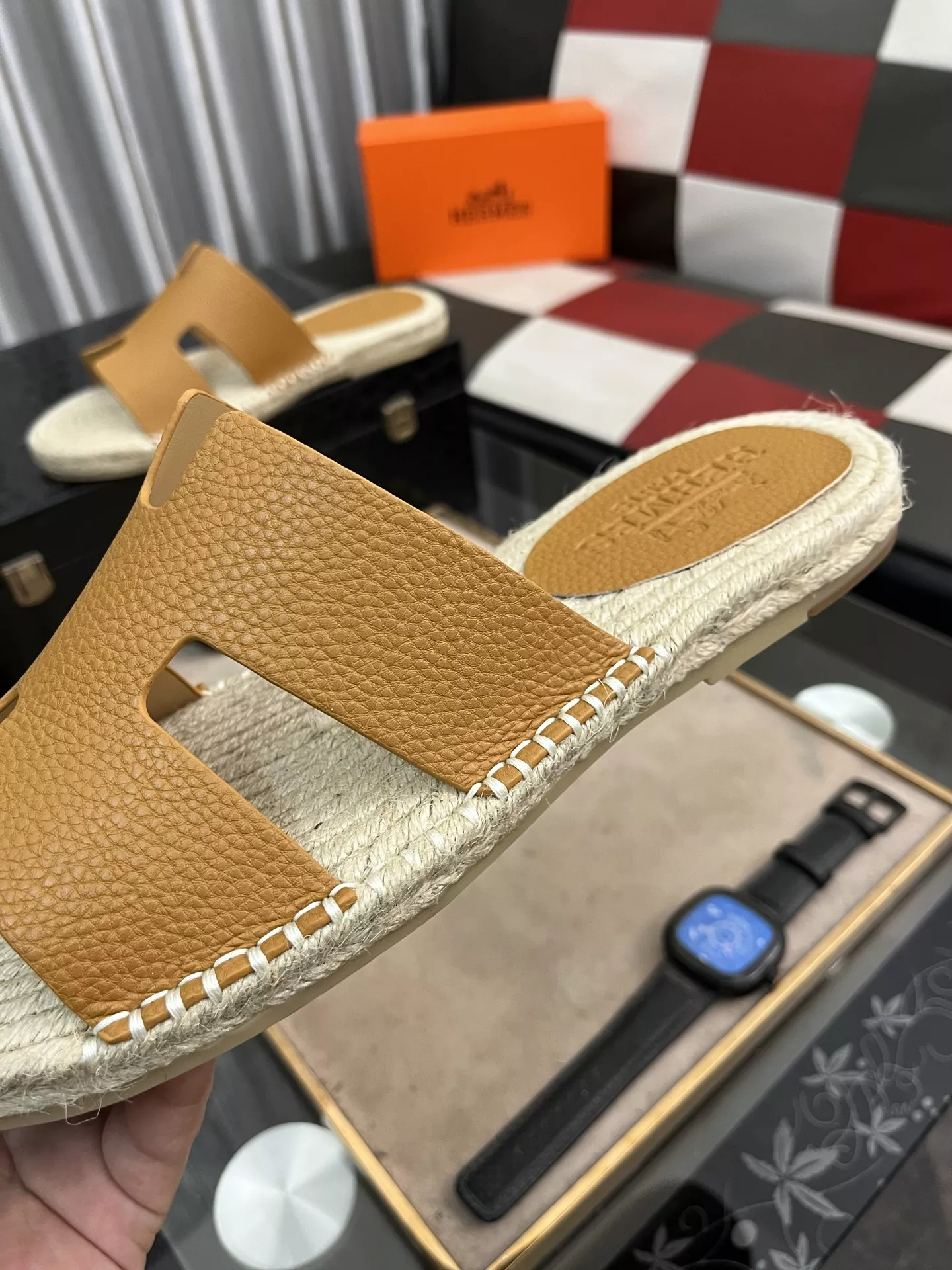 Vibrant 9438 Hermes Slippers For Men