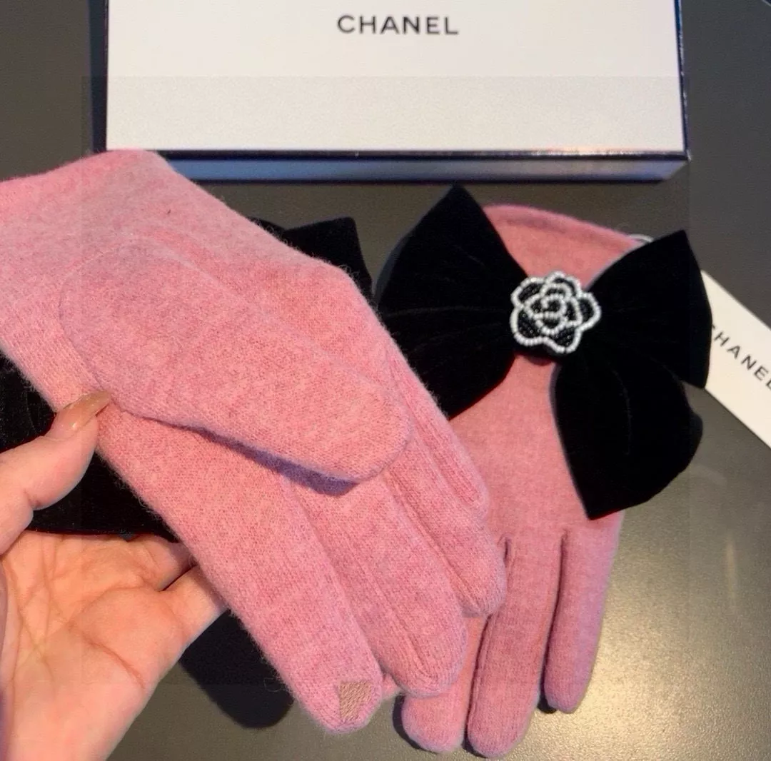 Vibrant 9886 Chanel Gloves For Women