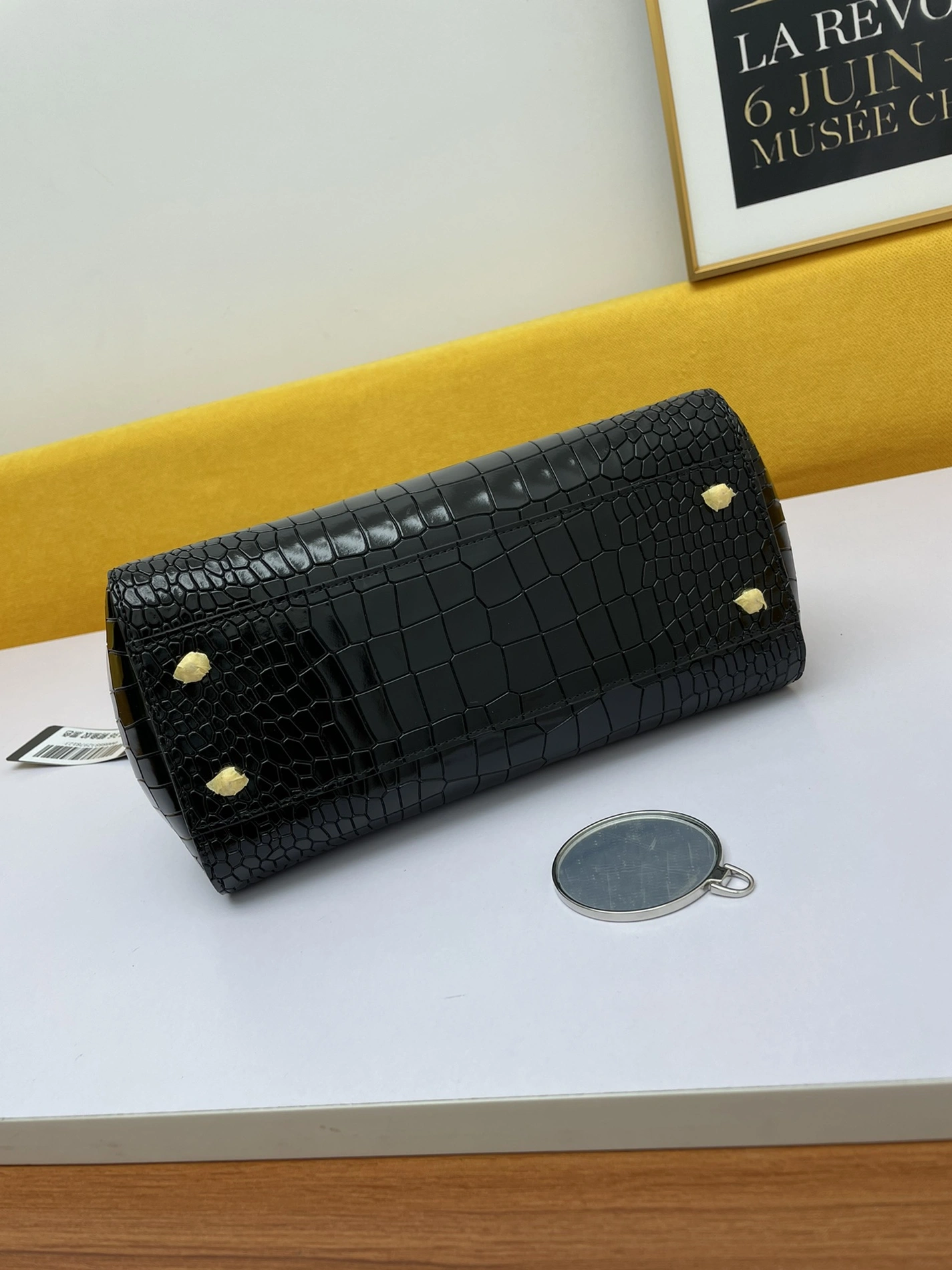 WellDesigned 1006 Dolce & Gabbana AAA Quality Handbags For Women