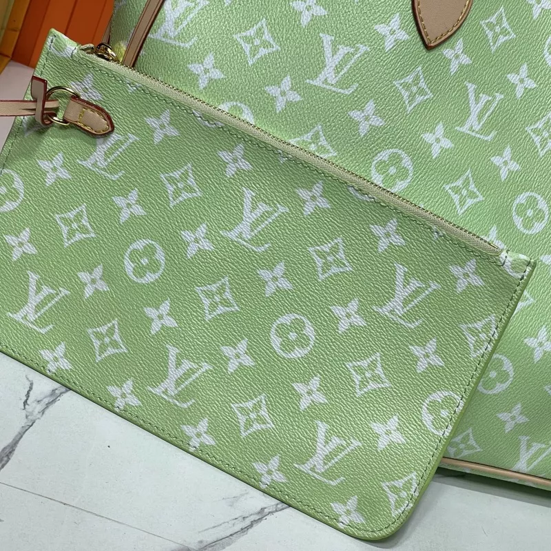 WellDesigned 1021 Louis Vuitton AAA Quality Shoulder Bags For Women