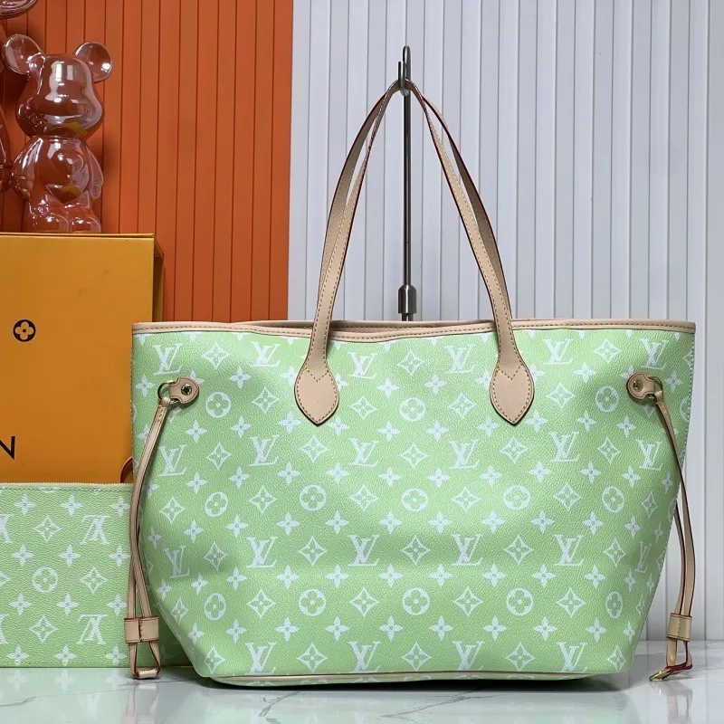 WellDesigned 1021 Louis Vuitton AAA Quality Shoulder Bags For Women