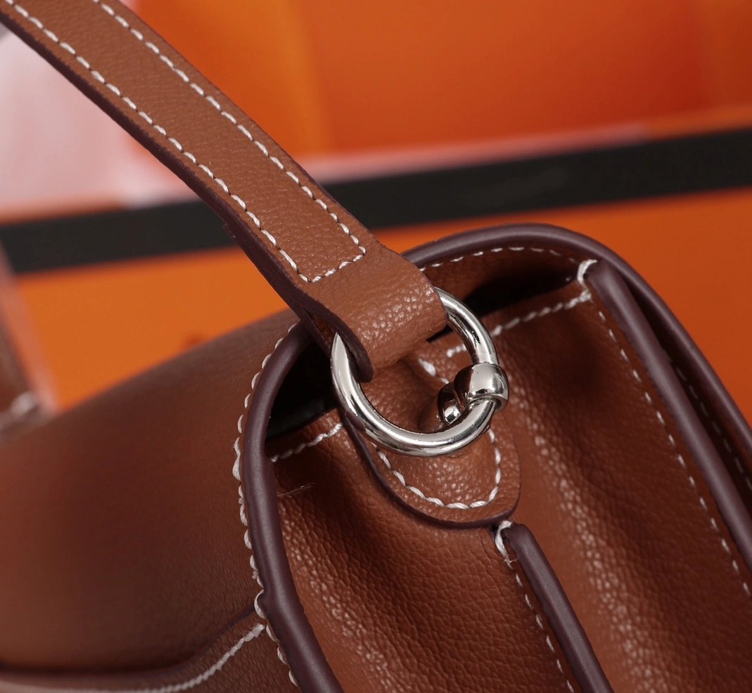 WellDesigned 1213 Hermes AAA Quality Messenger Bags For Women