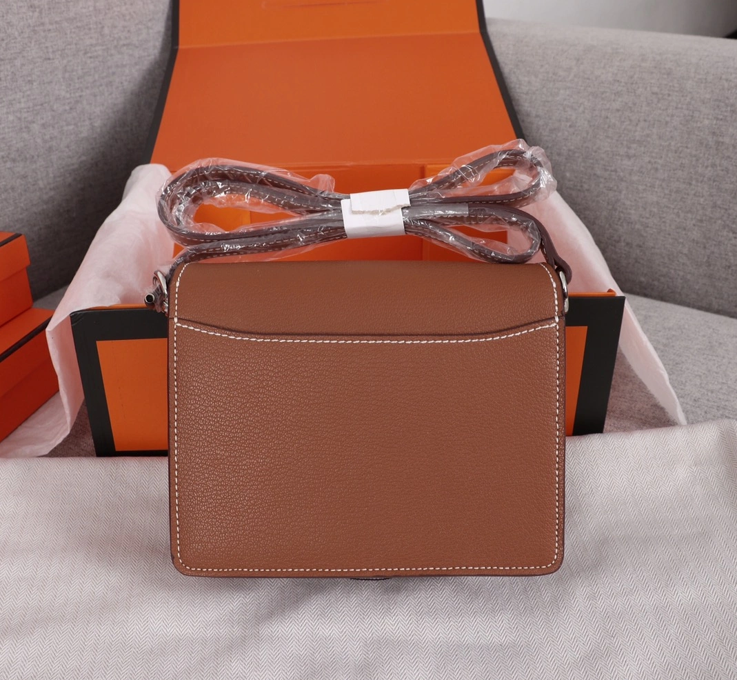 WellDesigned 1213 Hermes AAA Quality Messenger Bags For Women