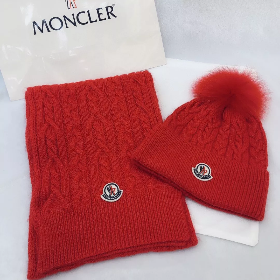 WellDesigned 1234 Moncler Hat and Scarf Set