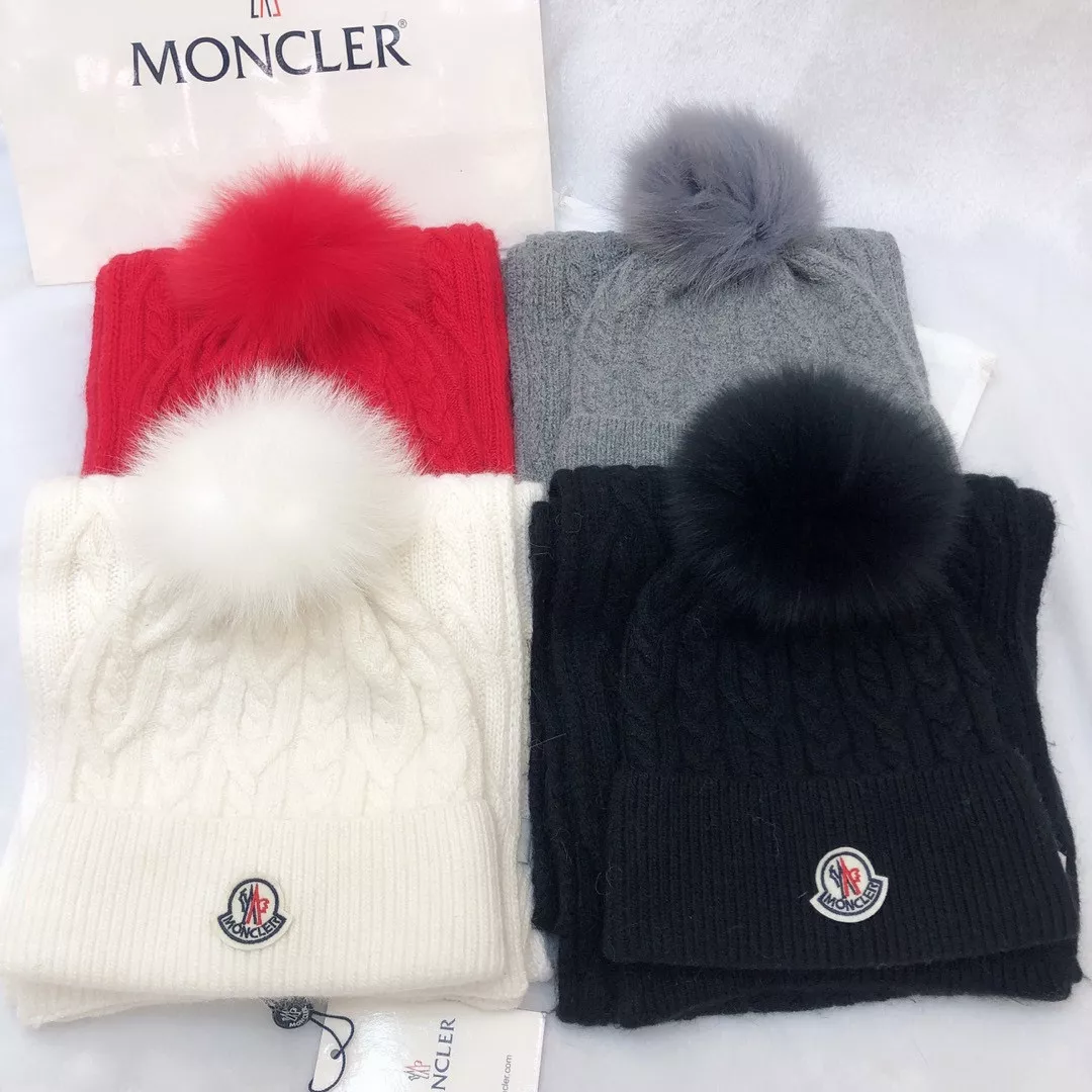 WellDesigned 1234 Moncler Hat and Scarf Set