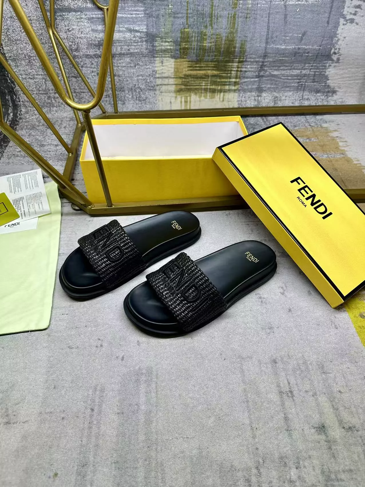 WellDesigned 1305 Fendi Slippers For Women
