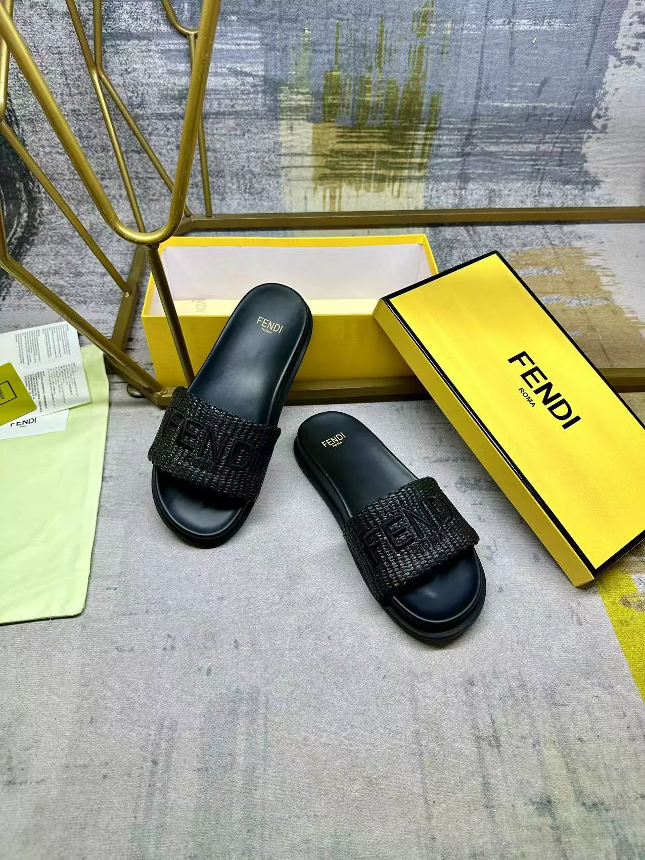 WellDesigned 1305 Fendi Slippers For Women
