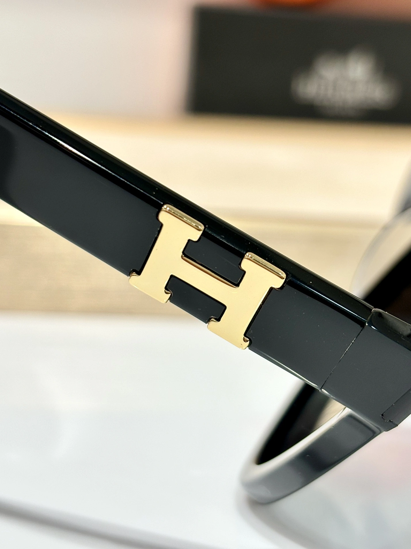 WellDesigned 1356 Hermes AAA Quality Sunglasses