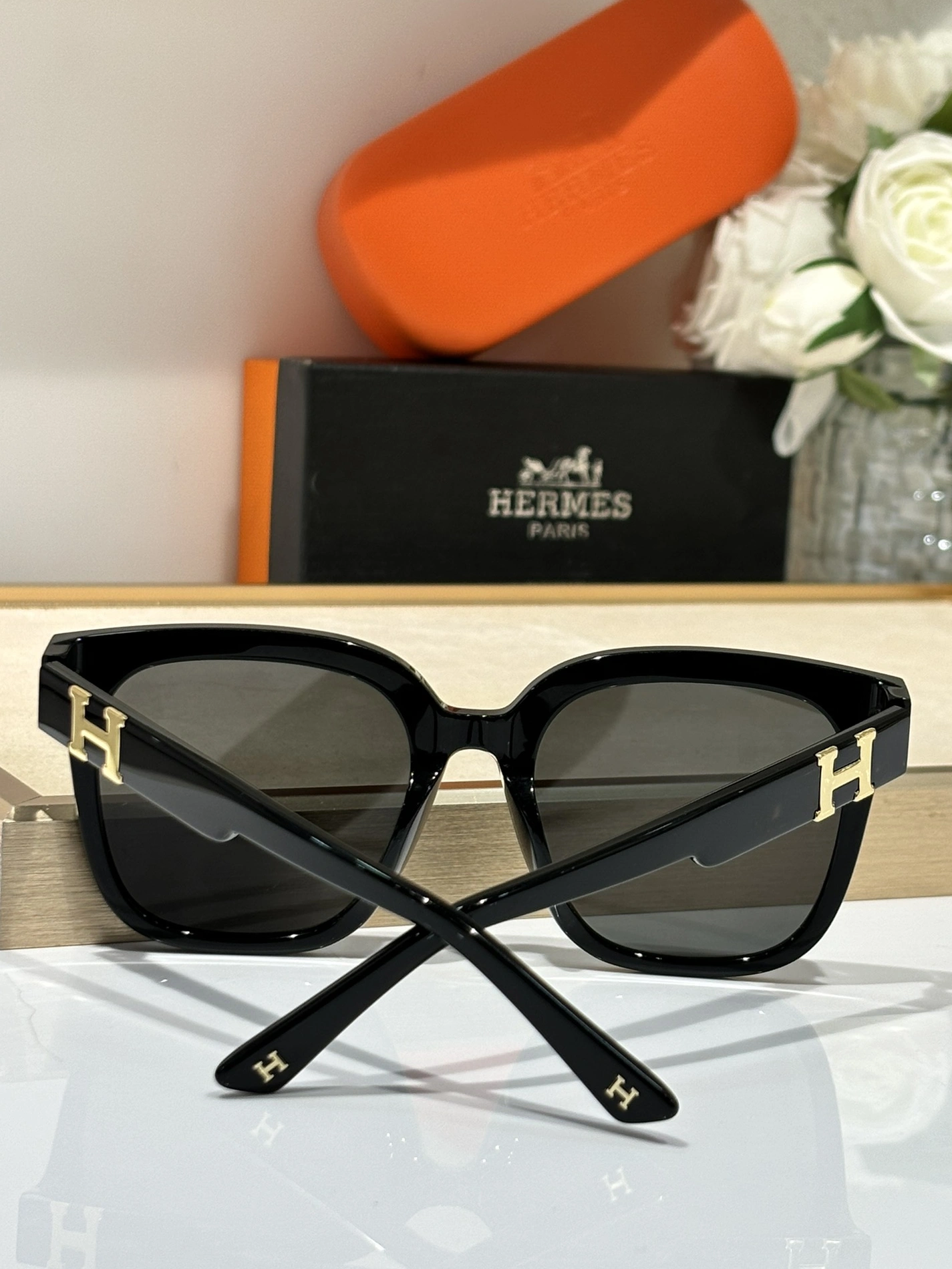 WellDesigned 1356 Hermes AAA Quality Sunglasses