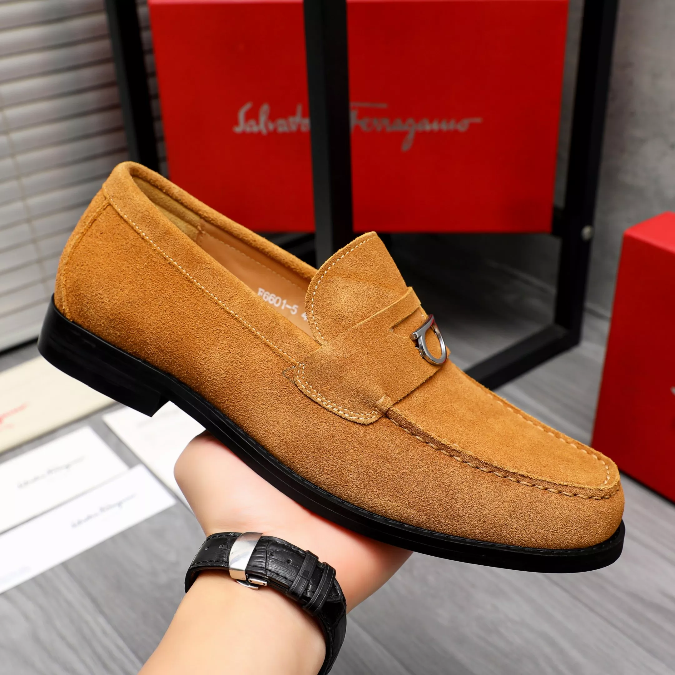 WellDesigned 1405 Salvatore Ferragamo Leather Shoes For Men