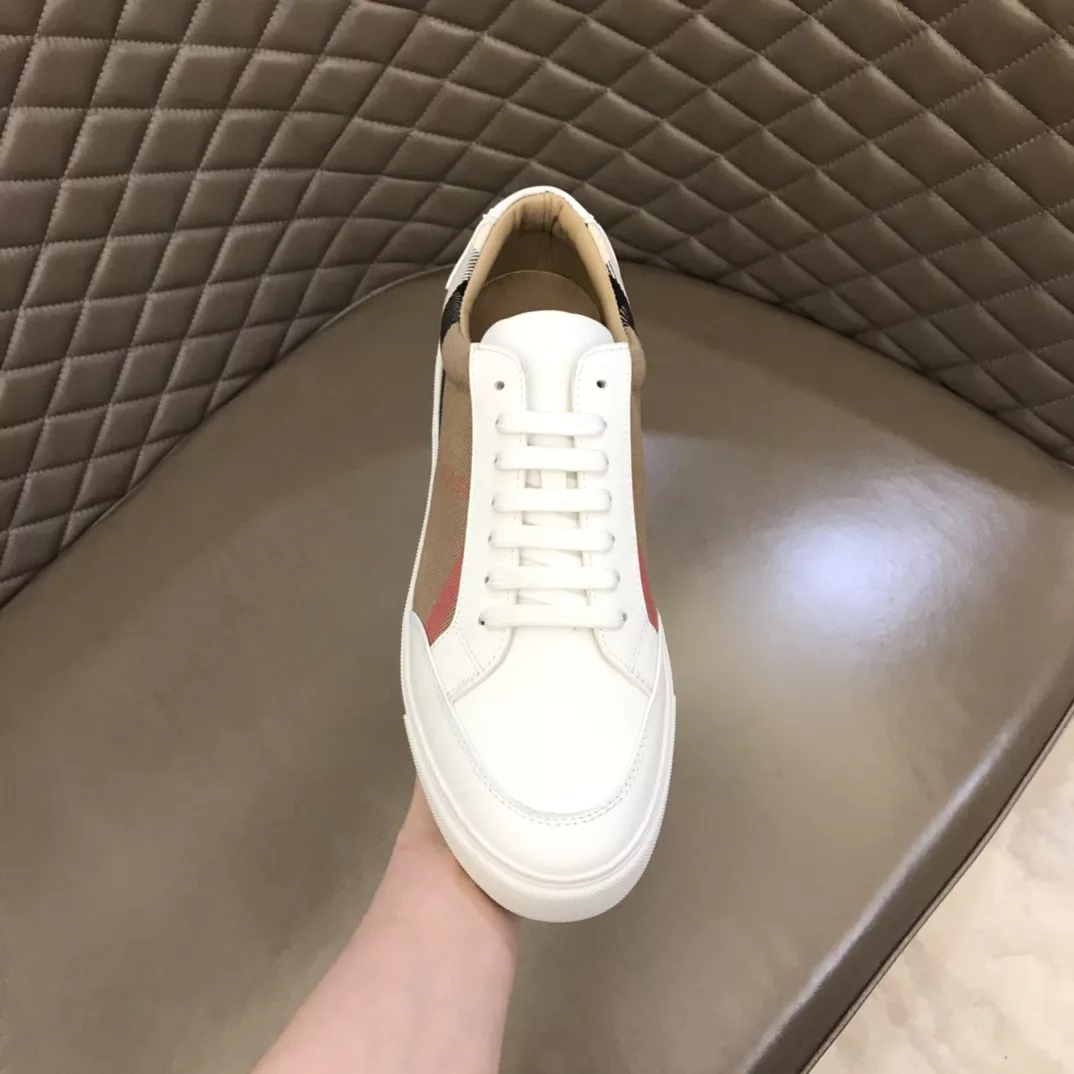 WellDesigned 1475 Burberry Casual Shoes For Men