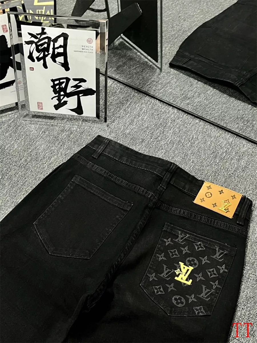 WellDesigned 1487 Louis Vuitton LV Jeans For Men