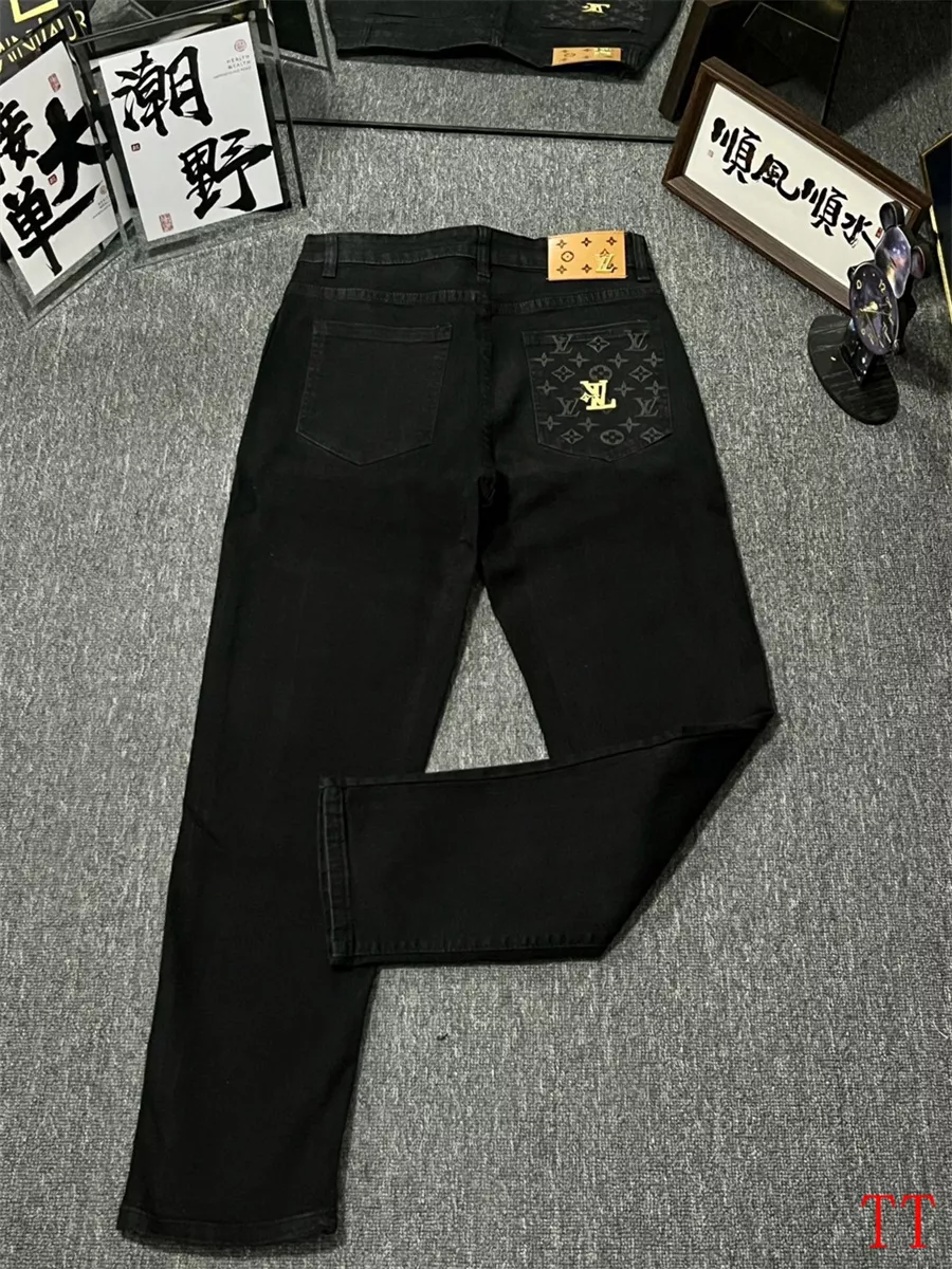 WellDesigned 1487 Louis Vuitton LV Jeans For Men