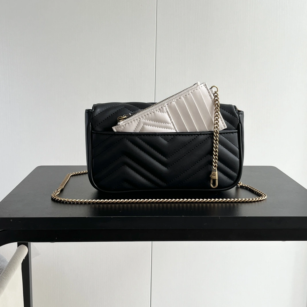 WellDesigned 1505 Gucci GG Marmont Super Mini Bag Black Chevron Leather For Women