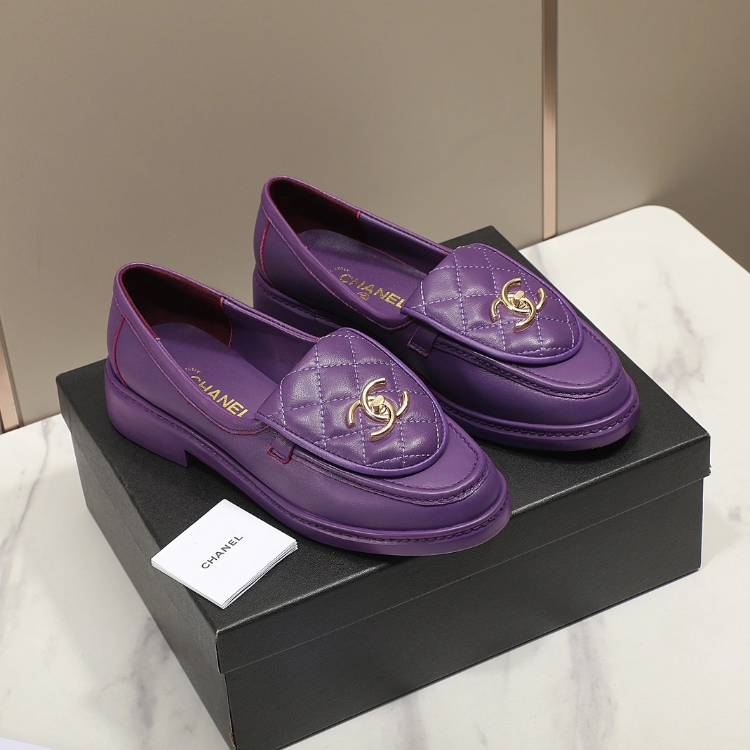 WellDesigned 1537 Chanel Leather Shoes For Women