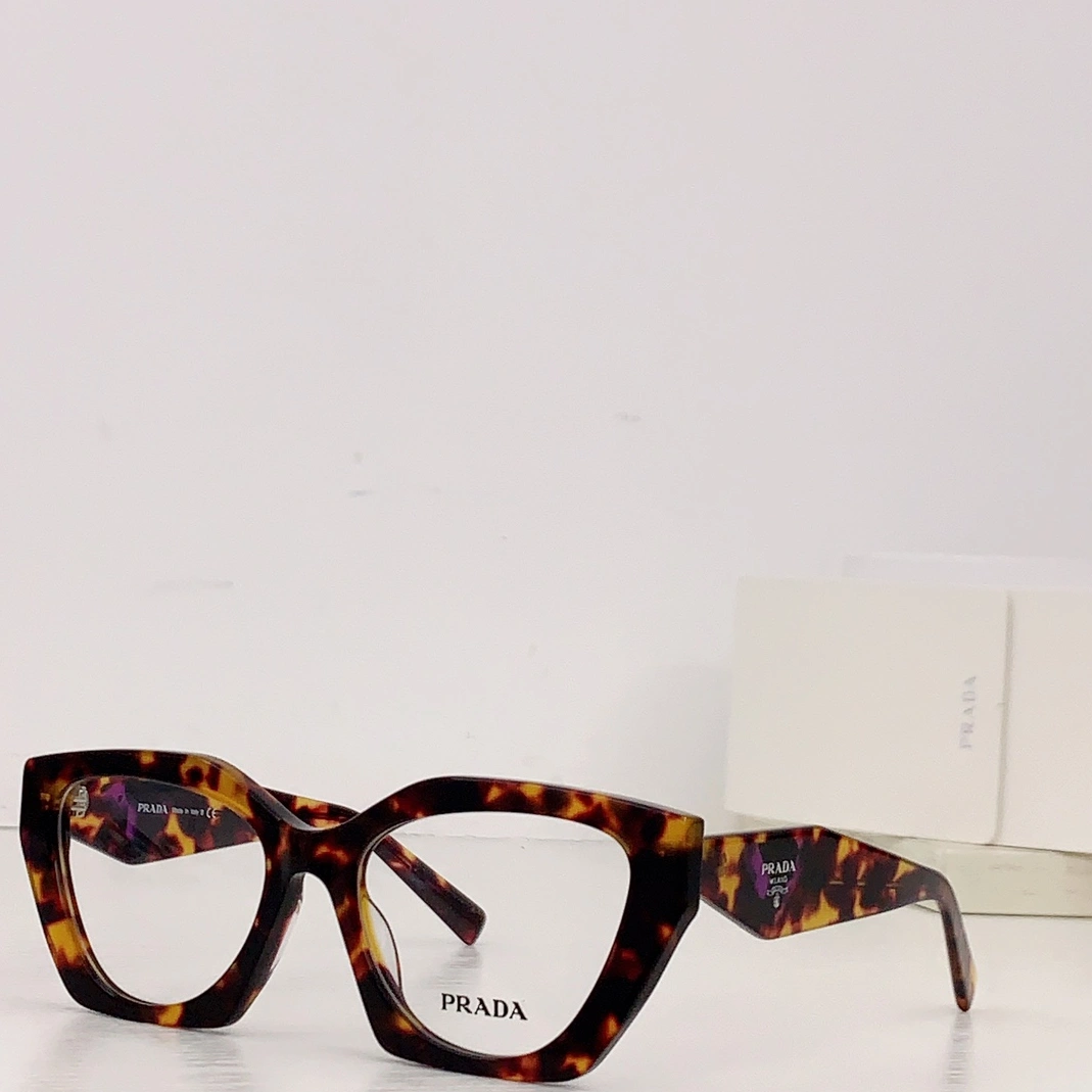 WellDesigned 157 Prada Goggles
