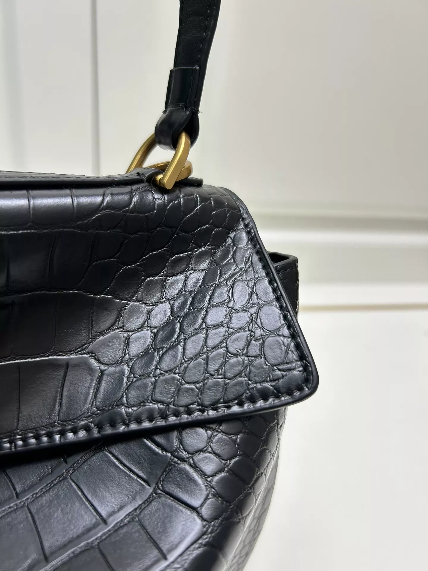WellDesigned 1611 Balenciaga AAA Quality Shoulder Bags For Women