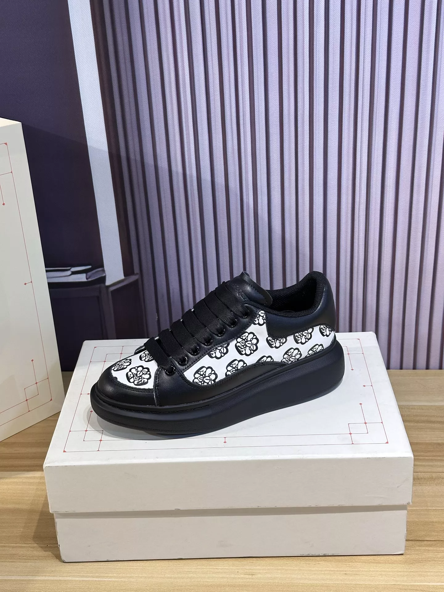 WellDesigned 163 Alexander McQueen Casual Shoes For Men