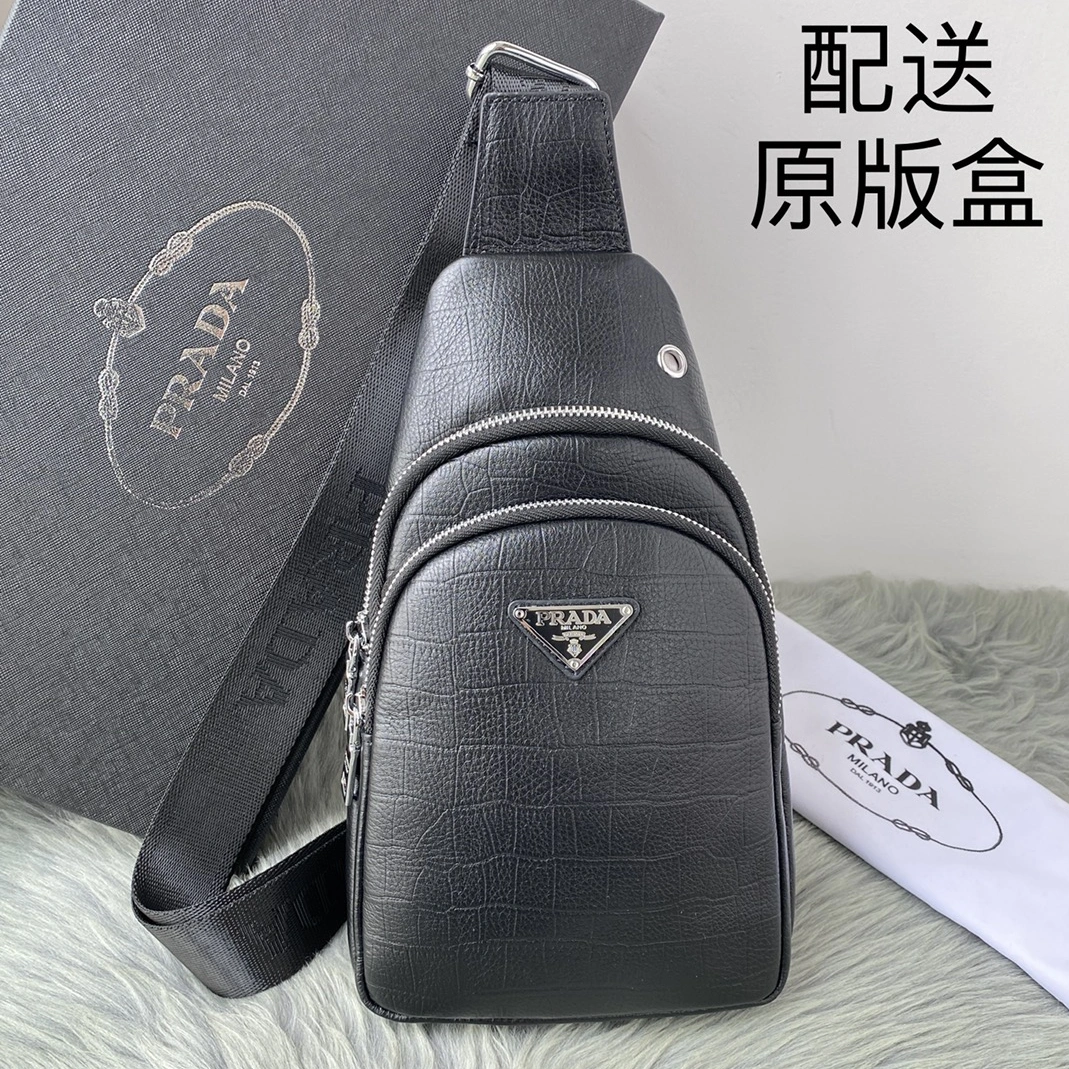 WellDesigned 167 Prada AAA Man Messenger Bags