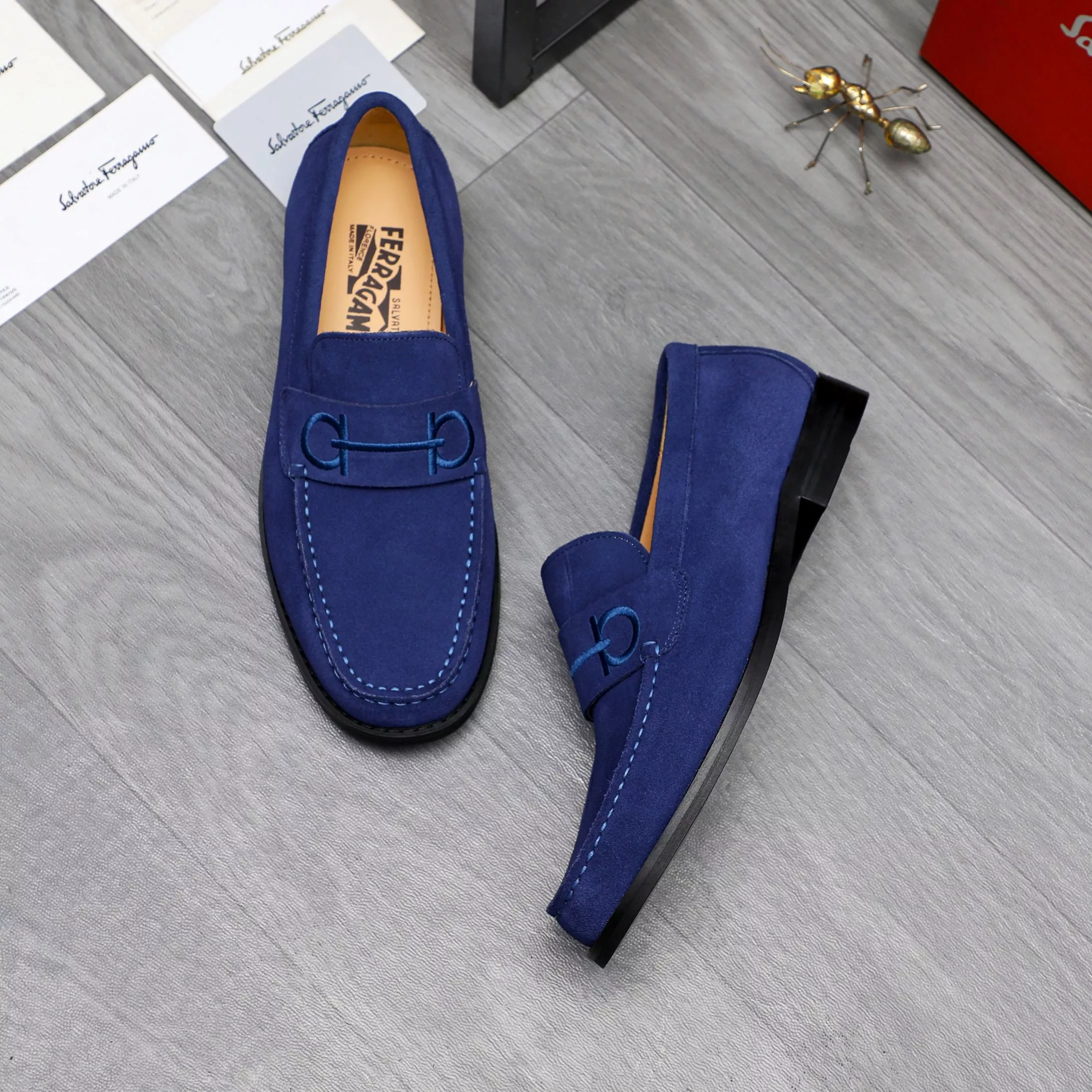 WellDesigned 1928 Salvatore Ferragamo Leather Shoes For Men