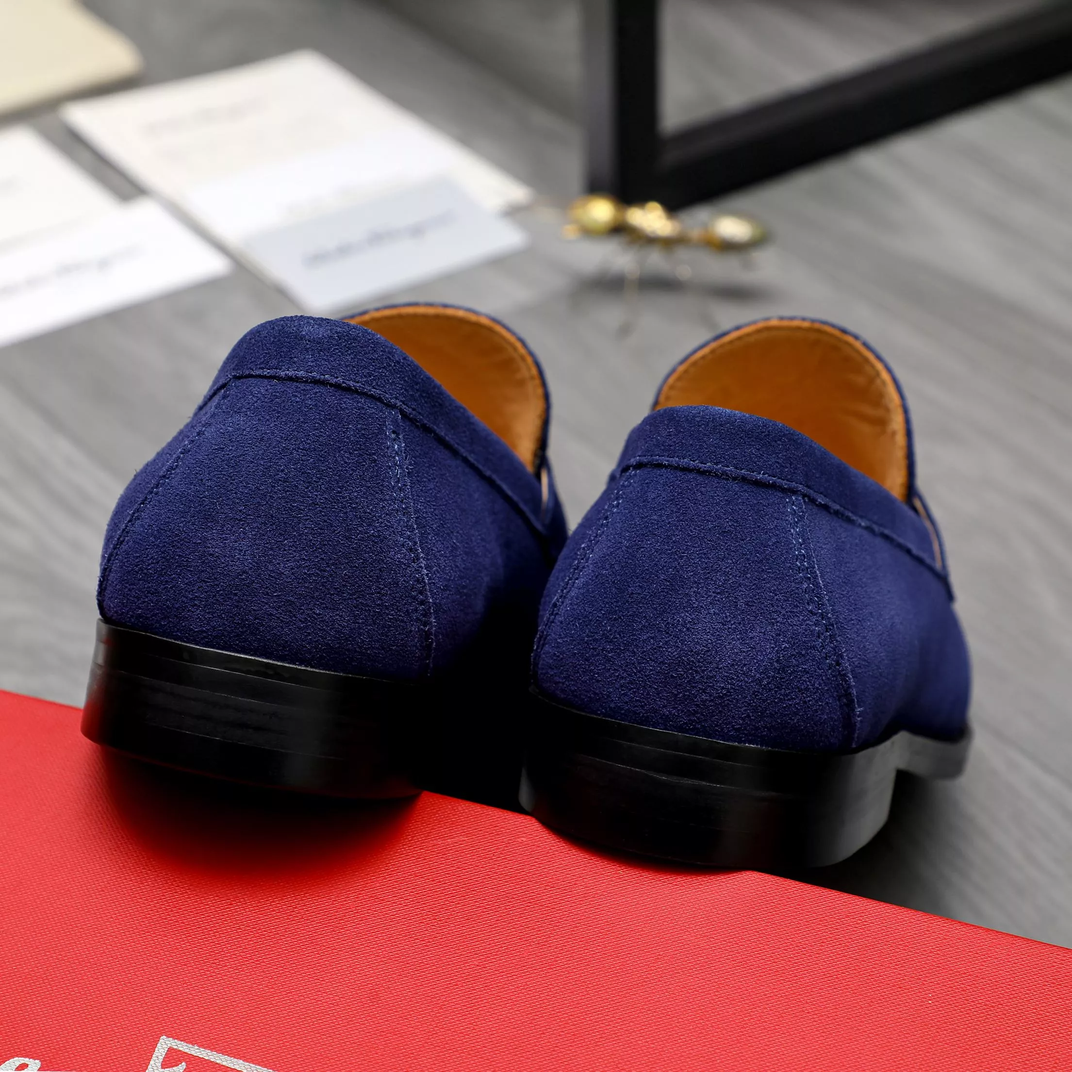 WellDesigned 1928 Salvatore Ferragamo Leather Shoes For Men