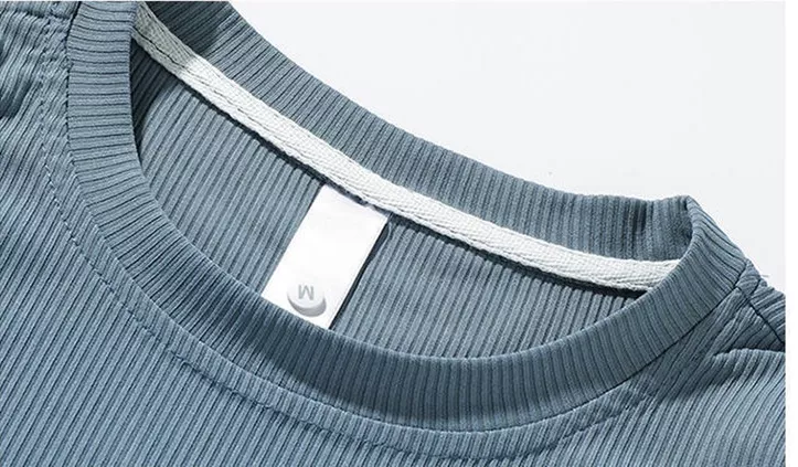 WellDesigned 198 Fendi Tracksuits Short Sleeved For Men
