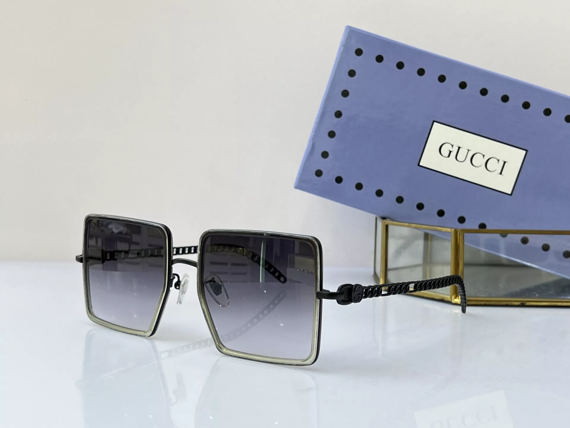 WellDesigned 2012 Gucci AAA Quality Sunglasses