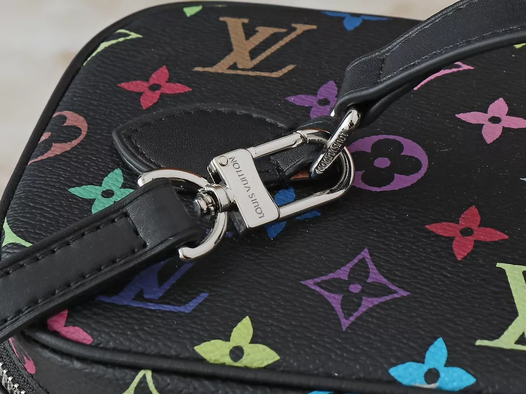 WellDesigned 2029 Louis Vuitton AAA Quality Handbags For Women
