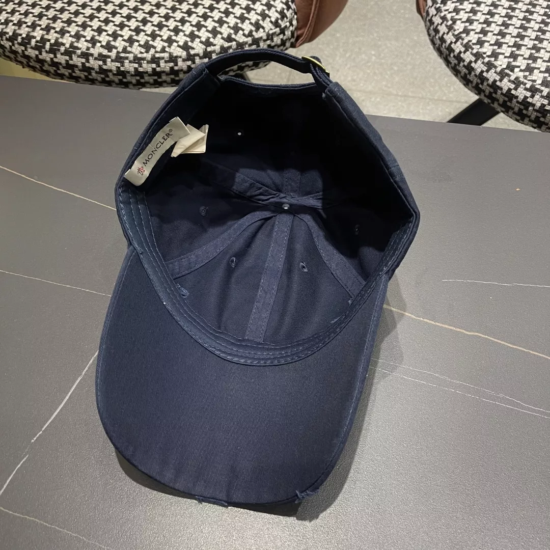 WellDesigned 2051 Moncler Caps