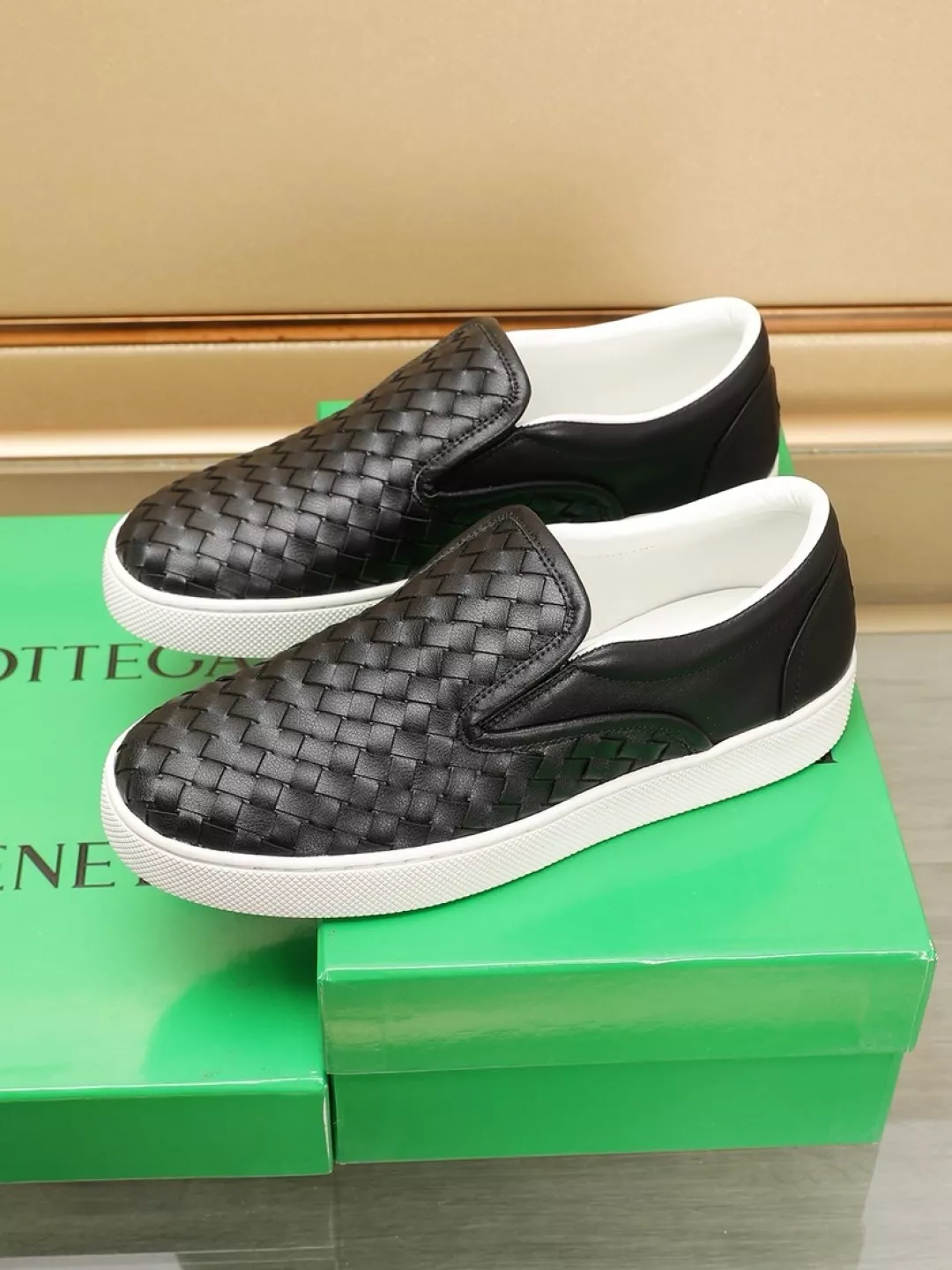 WellDesigned 2073 Bottega Veneta BV Casual Shoes For Men