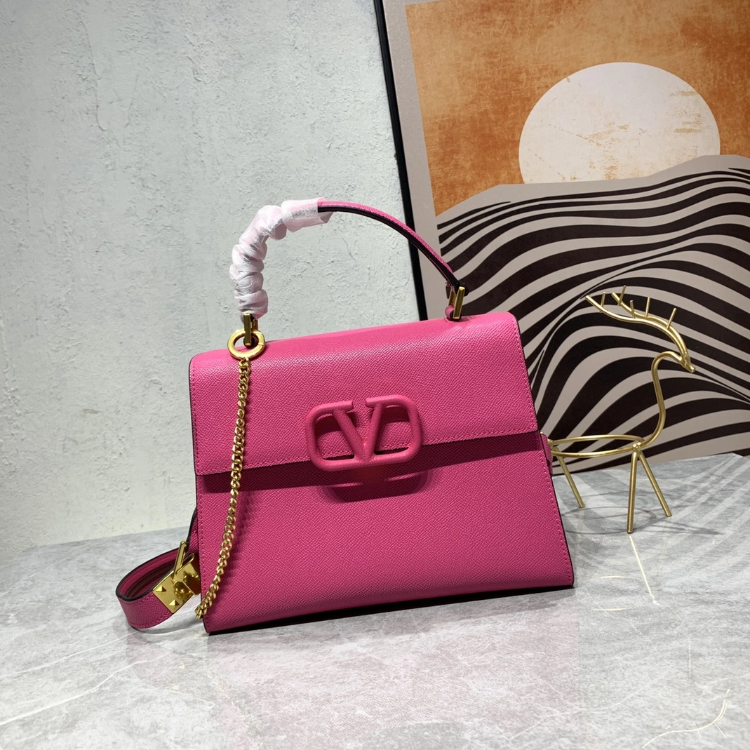 WellDesigned 2079 Valentino AAA Quality Handbags For Women